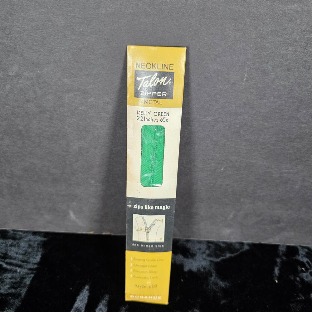 Vintage Talon Kelly Green 22 in Metal Zipper Style 110  Stronger Chan Auto Lock